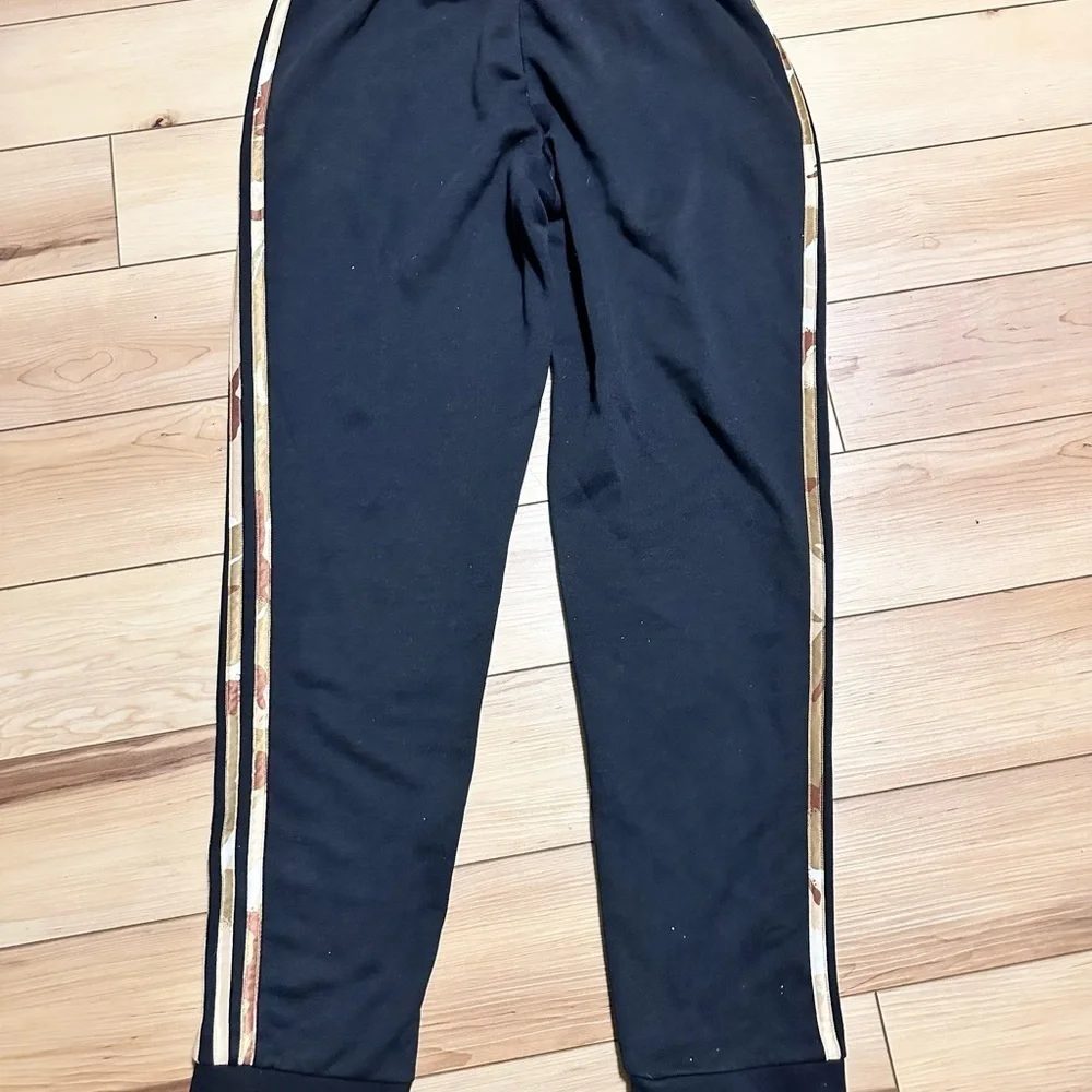 Adidas Sweatpants